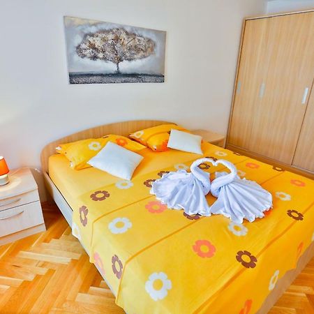 Ibis Apartment Split Exterior foto